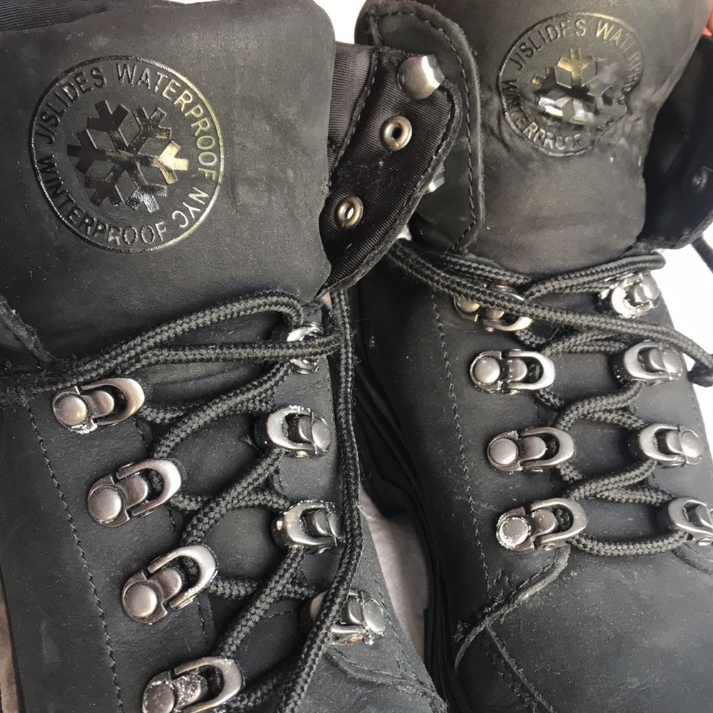Waterproof Platform Winter Boot - Picture 5 of 5